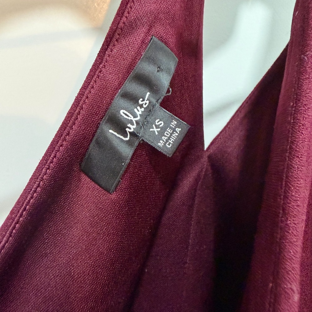 Lulu's Dress - Picture 3 of 4